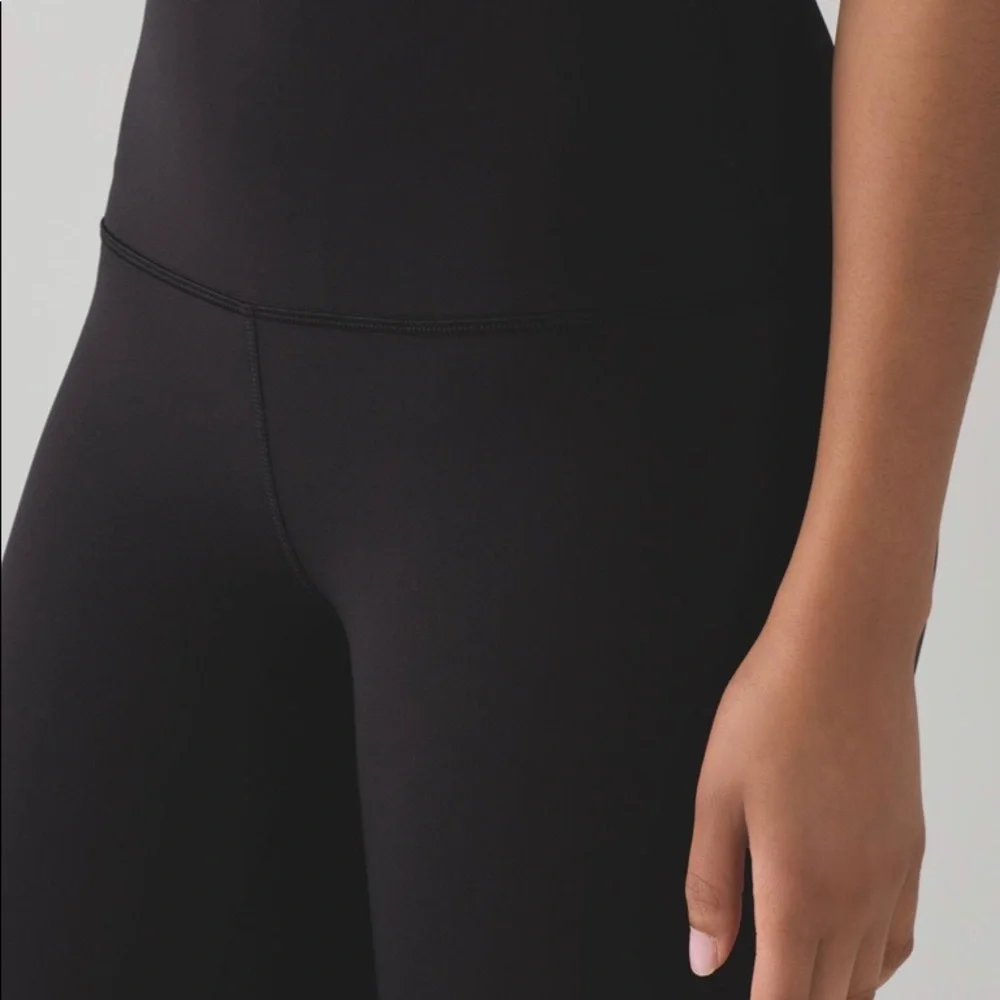 Lululemon Full-On Luxtreme Wunder Under Crop - Picture 4 of 15